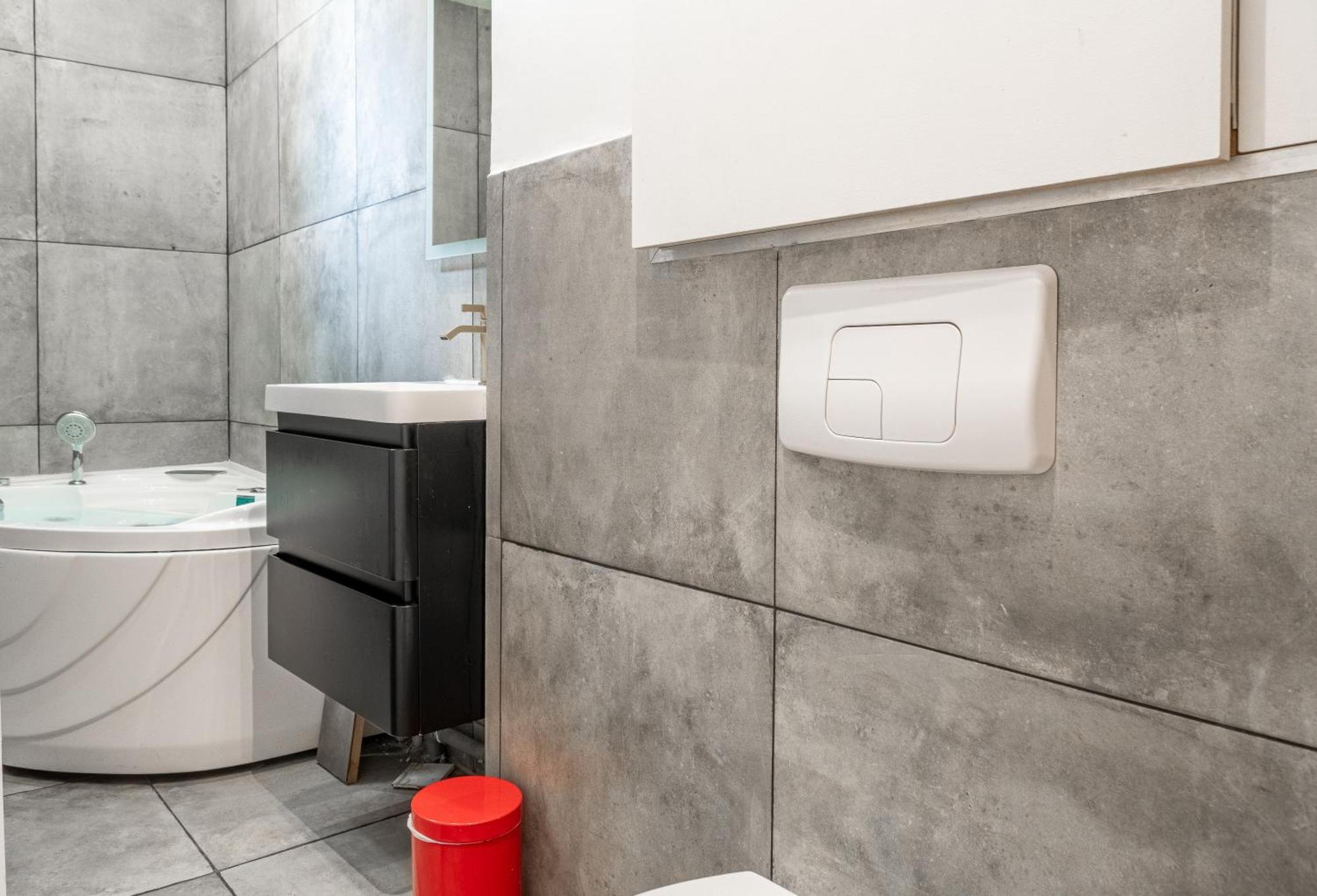 Lavie Maison Eiffel Ac Hot Tub باريس المظهر الخارجي الصورة